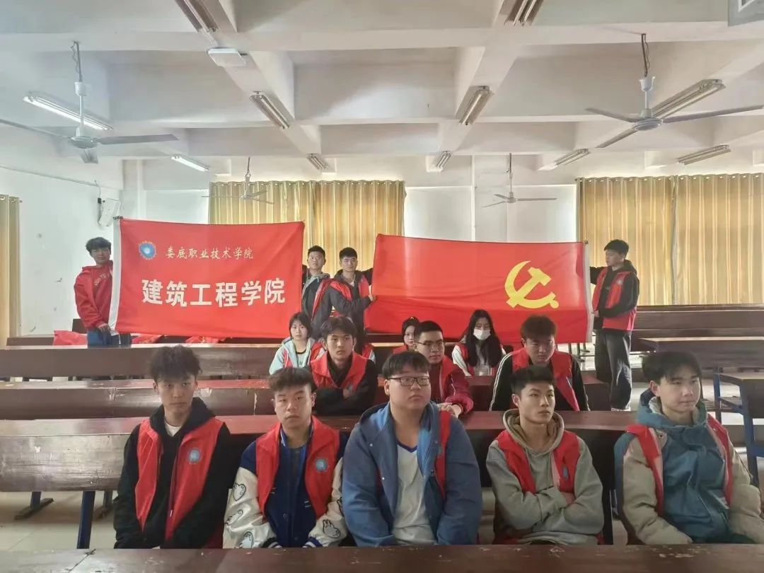 4cd4c7e2375f18ade9d5188a5716e9e.jpg 图片