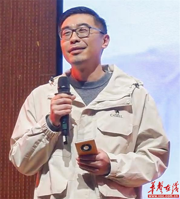 图片 10.jpg 图片 10.jpg