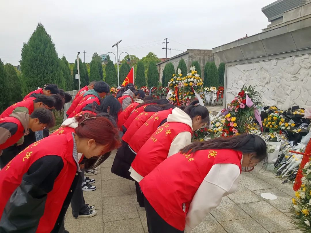 retouch_2023040515294997.jpg 图片